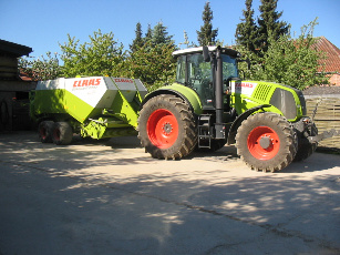 traktor-claas